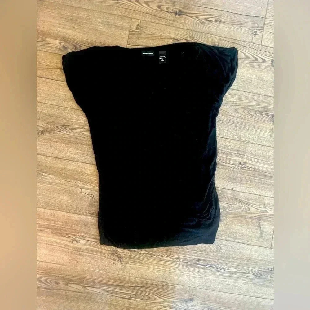Large New York & co loose black top